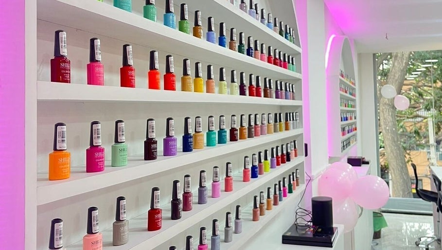 Own Your Nails Salon image 1