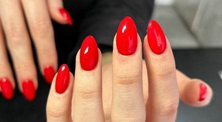 Emma’s Nail Club – kuva 2