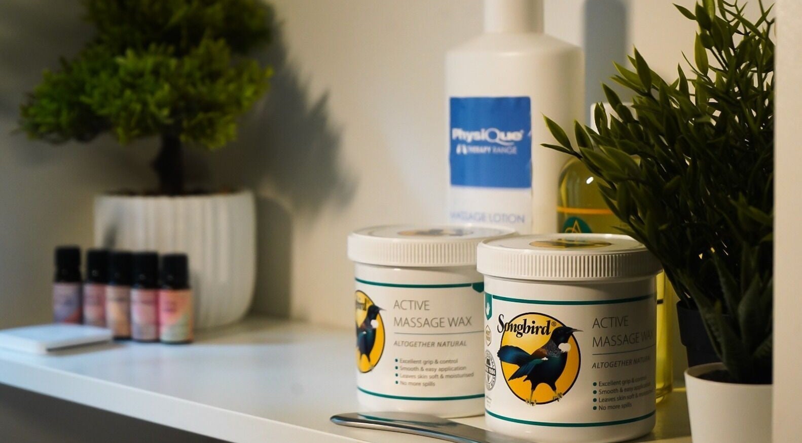 Massage and wellness products at Phelan Well, Southampton, England, GB, enhancing relaxation.