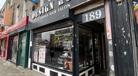 Effortless Beauty storefront in London, England, GB, displaying stylish salon entrance.