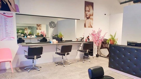 Style and Smile Beauty Parlour