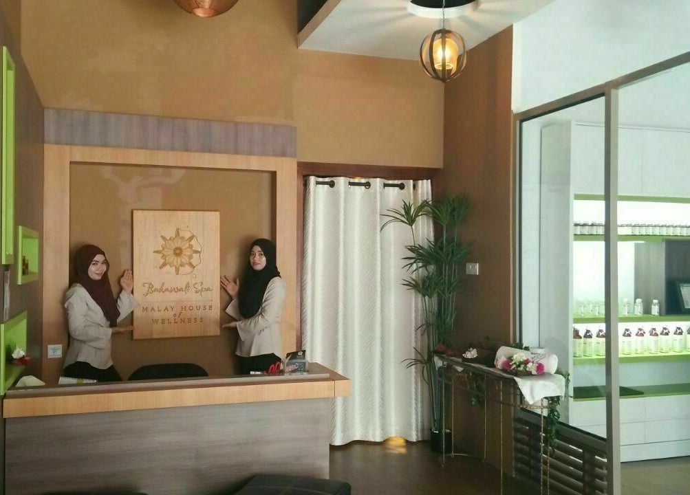 Reception area of Bakawali Spa® - Taman Universiti, Skudai, Johor, MY, featuring elegant decor.