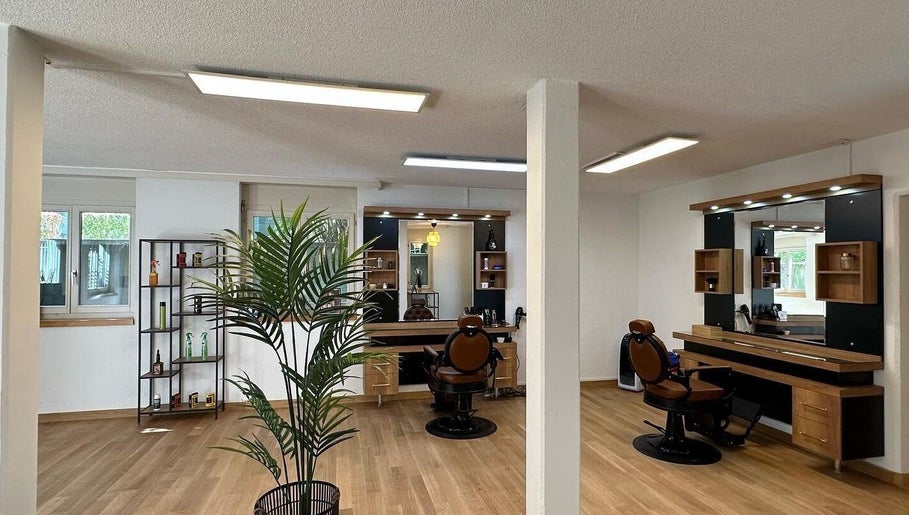 Ali Barber Shop Bern 1paveikslėlis