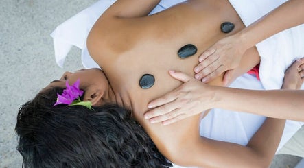 Healing Hands Thai Spa изображение 3