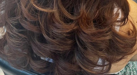 CMF HAIRDRESSING W5 slika 2