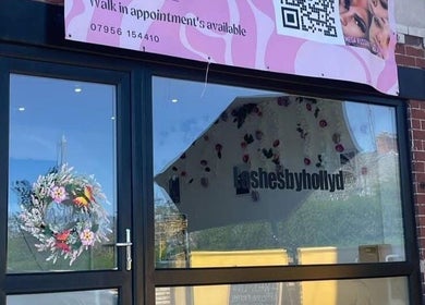 Front view of Lani’s Lashes shop in Sheffield, England, GB, showcasing elegant decor and inviting signage.