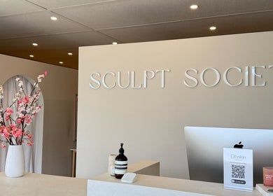 Ellie Schon Makeup Artist venue Melbourne, Victoria, AU with elegant decor and floral accents.