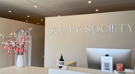 Ellie Schon Makeup Artist venue Melbourne, Victoria, AU with elegant decor and floral accents.