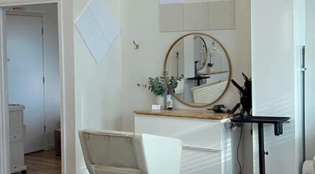 Angie's Hair Salon Studio image 2