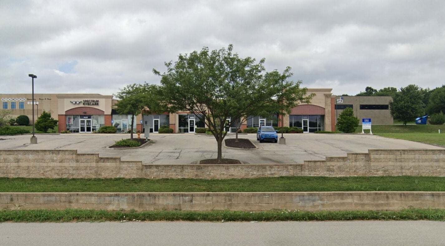 Exterior of Angie's Hair Salon Studio in Overland Park, Kansas, US, showcasing a serene atmosphere.