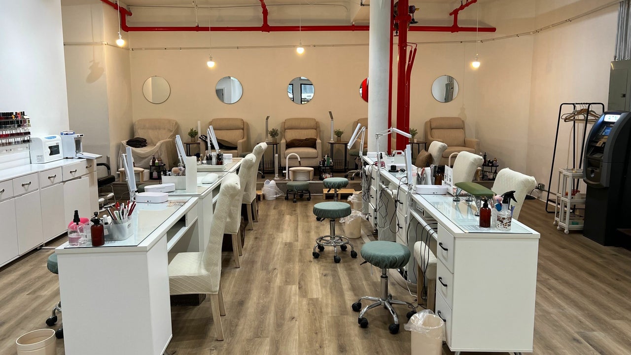 Best salons for gel nail polish in Upper West Side, New York | Fresha