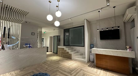 New Paris Beauty Center imagine 3