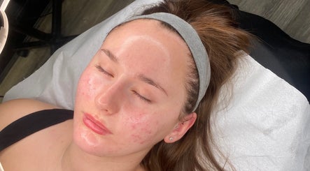 Relaxing facial treatment at Neeve Backhouse, Marske-by-the-sea, England, GB, for rejuvenated skin.