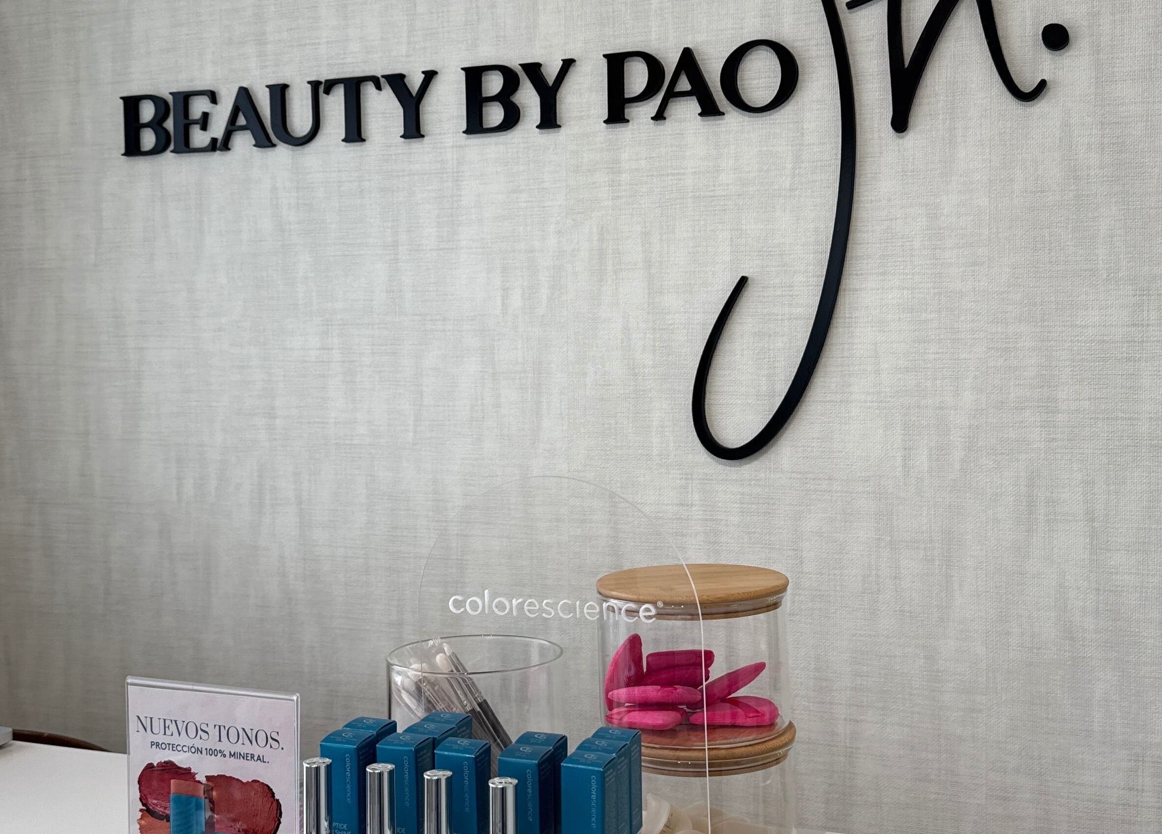 Mostrador de productos en Beauty by Pao Sh, Santiago De Los Caballeros, Santiago, DO.