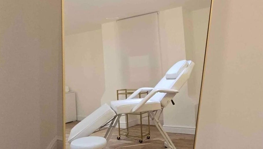 Alikia Jade Physiotherapy (DN1) image 1
