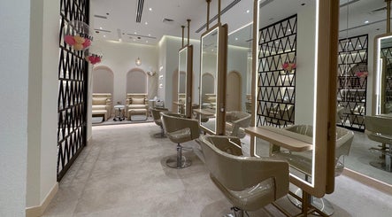 Niche Hair and Beauty Salon