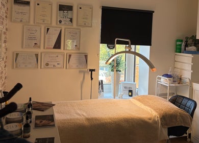 Relaxing therapy room at Baileys Beauty Boutique, Newport Pagnell, England, GB.