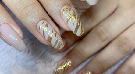 Artzy Nails – obraz 3