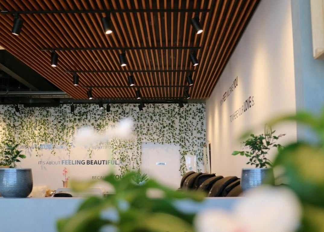 Tranquil interior of The Nail Bar Murray Bridge with lush greenery, Murray Bridge, South Australia, AU.