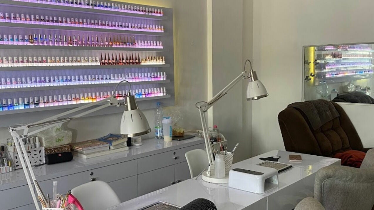 Nail Salon Denpasar