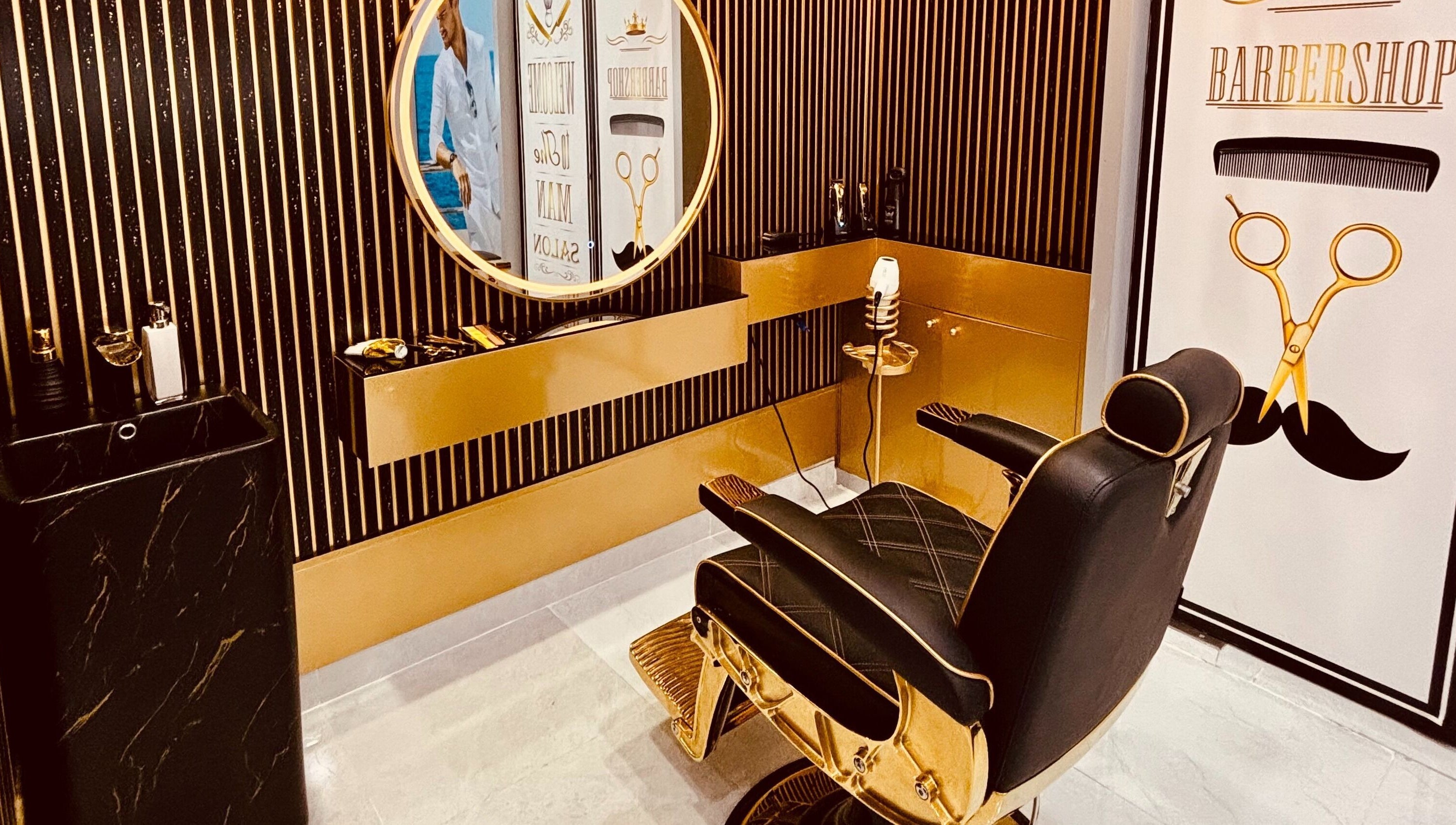Elegant interior at Comb and Scissors Gents Salon in Dubai, AE, featuring a luxury barber chair and modern decor.