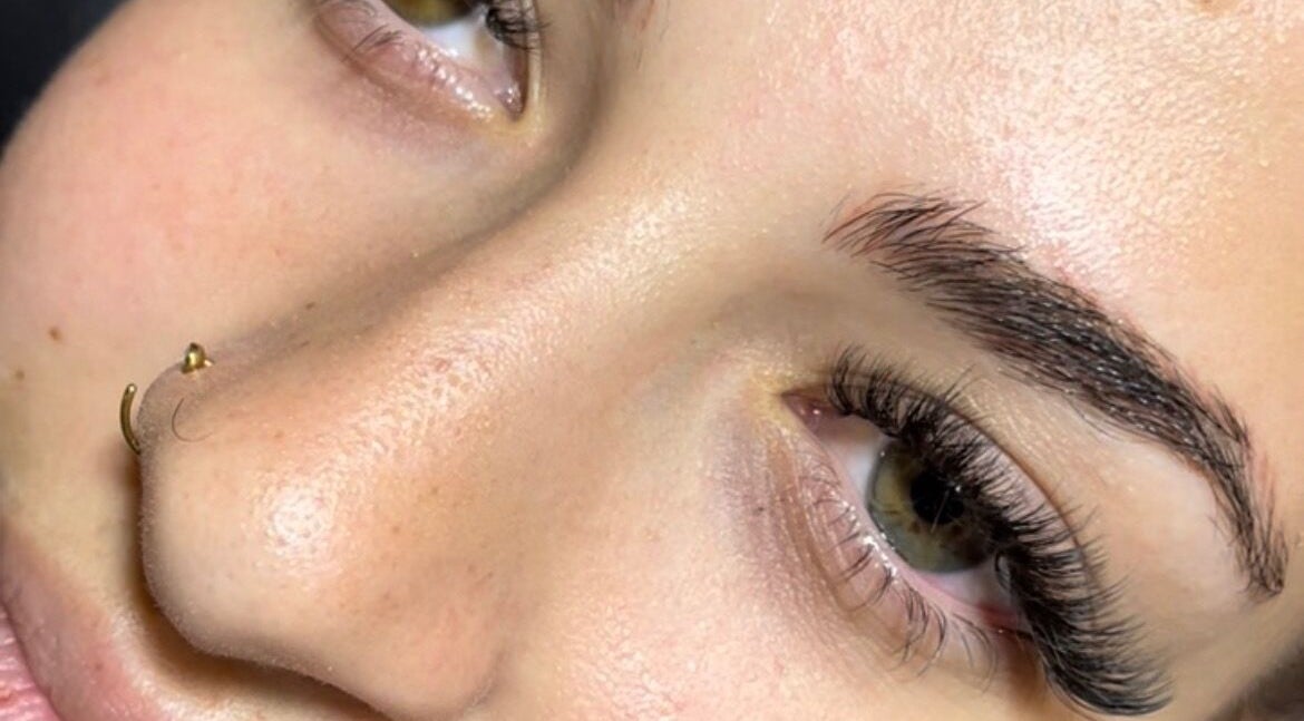 Close-up of eyelash extensions at Eyeconic Beauty South Africa, Benoni, Gauteng, ZA, showcasing precision work.