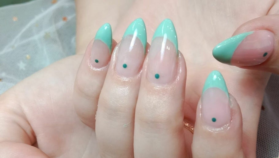 Labella Nail and Lashesの画像：1