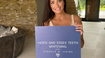 Herts and Essex Teeth Whitening image 3