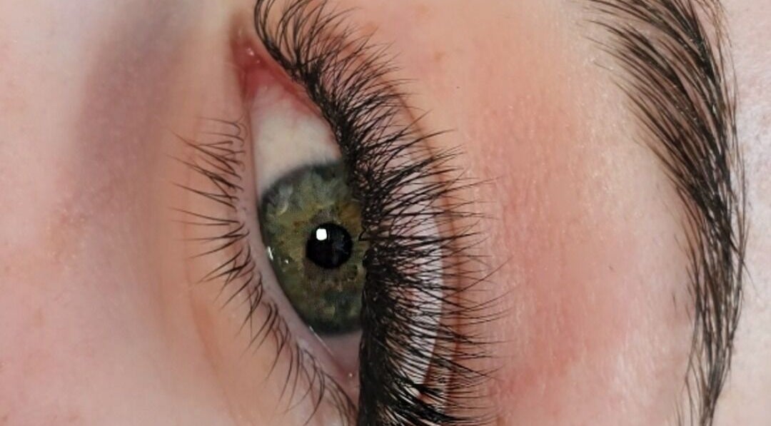 Close-up of enhanced lashes at Beauty with Tara, Douglas, Queensland, AU, showcasing expert lash extensions.