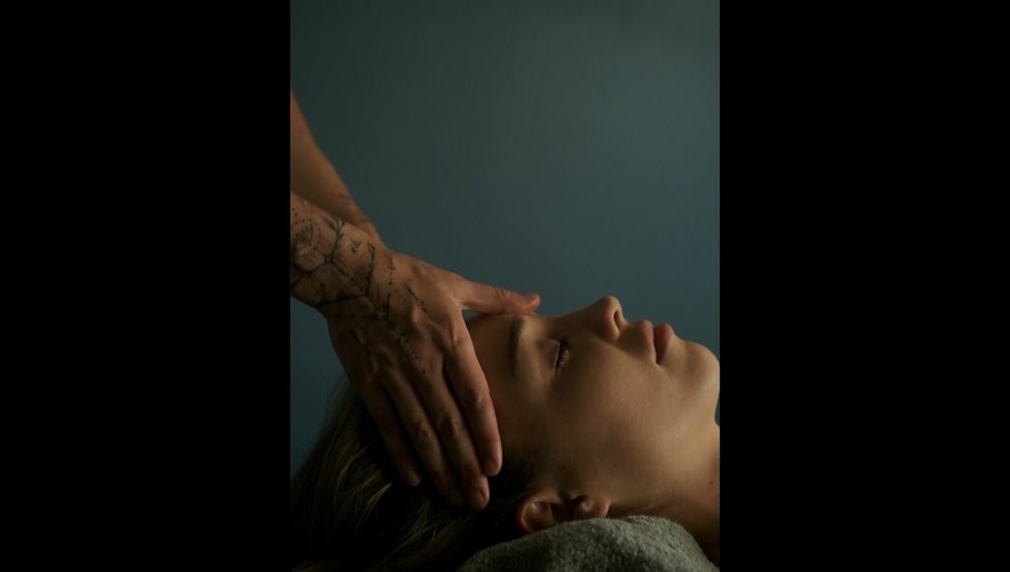Massage by Kris Sakunts imaginea 1