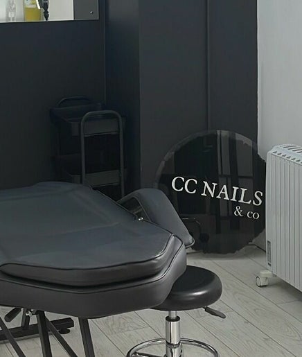 CC Nails and Co imaginea 2