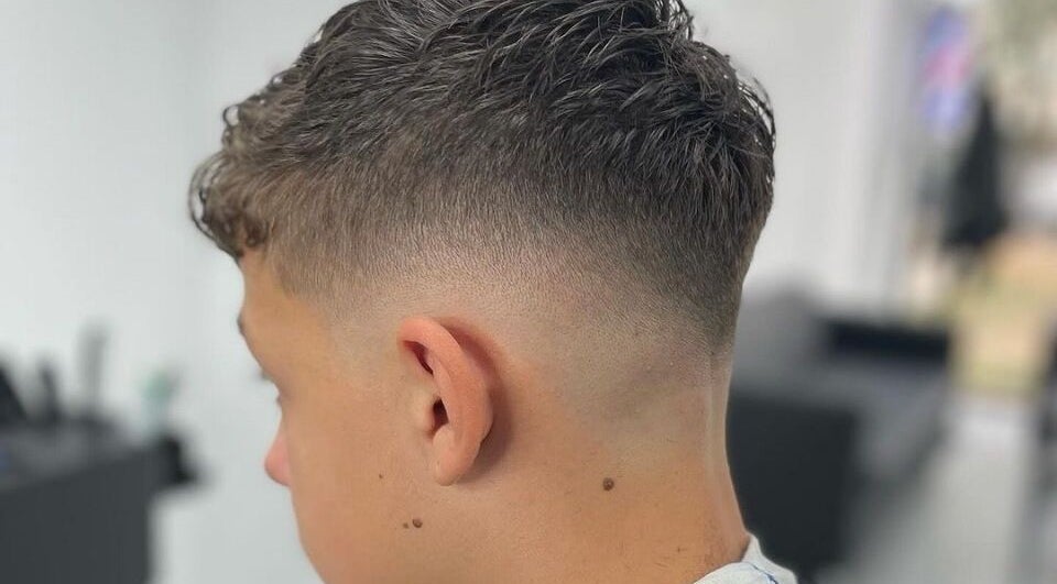 Модерна прическа в Barber Studio Uppercut, Пловдив, Пловдив, BG.