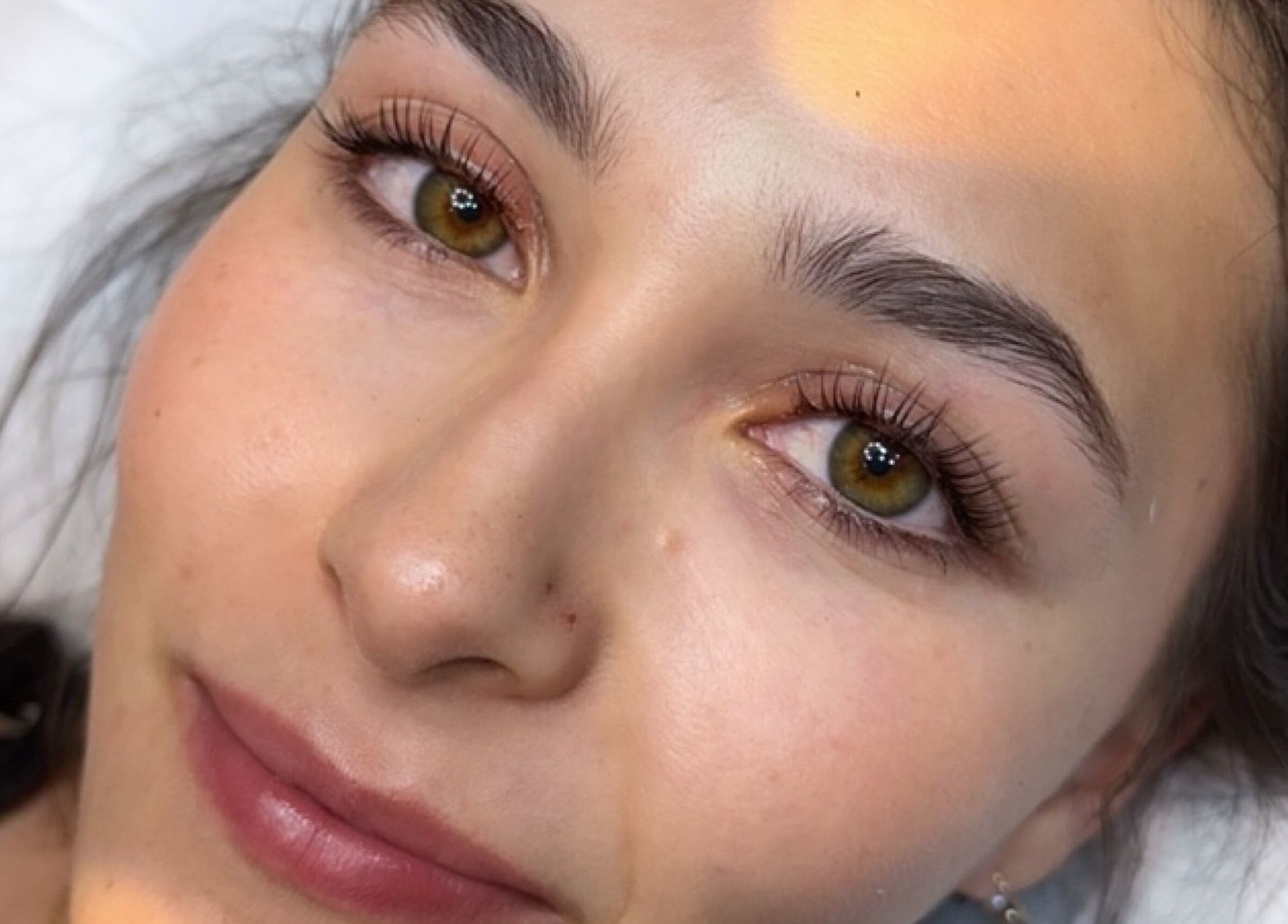 Visage radieux après soin visage à Cline, Tel Aviv-yafo, Tel Aviv District, IL.