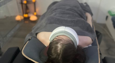 Relaxing massage at Sparadise Massage Spa LTD, London, England, GB.