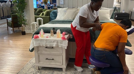 Essential Healing Touch Mobile Spa image 3