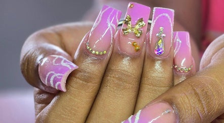 Nails by Layla – obraz 3