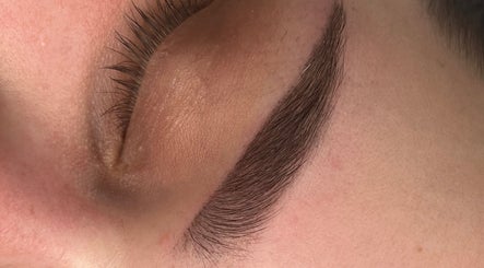 Klaudia Brows изображение 3