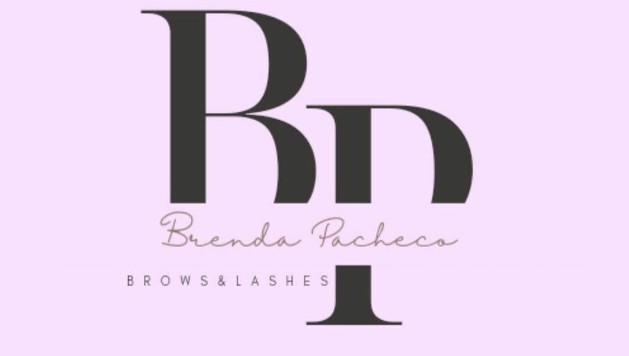 Brenda Pacheco - Brows & Lashes Bild 1