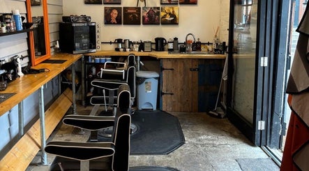 The Bearded Stag Barbershop изображение 2