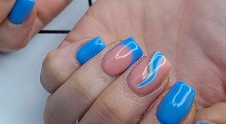 Nail Therapy, Nails & Beauty изображение 3
