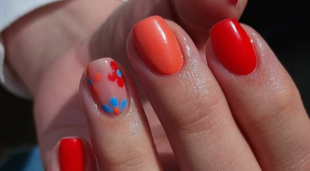 Nail Therapy, Nails & Beauty Bild 3