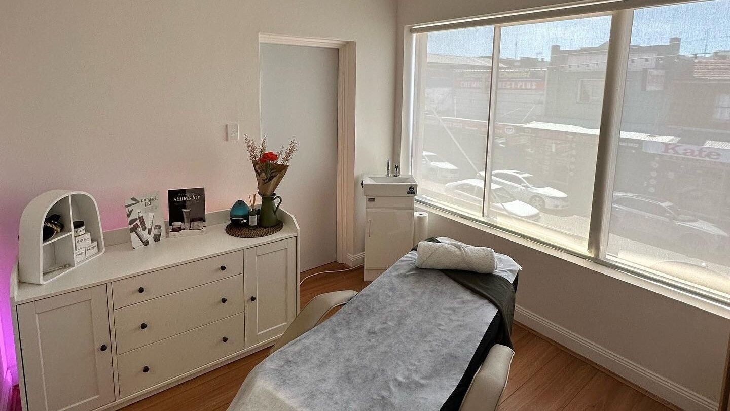 Relaxing treatment room at Visage Clinics Australia | Belmore, located in Belmore, New South Wales, AU. Inviting decor.