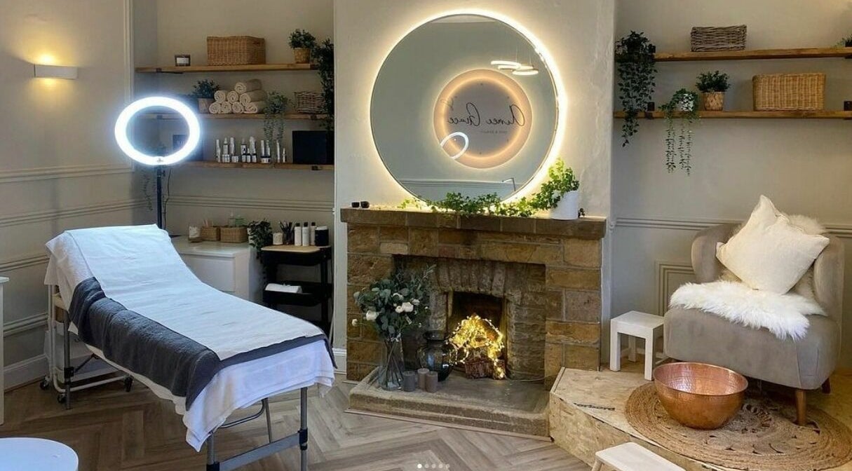 Elegant beauty treatment room at Aimee Grace Beauty in Market Harborough, England, GB with stylish decor.
