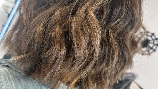 D2 Hair Skin and Beauty