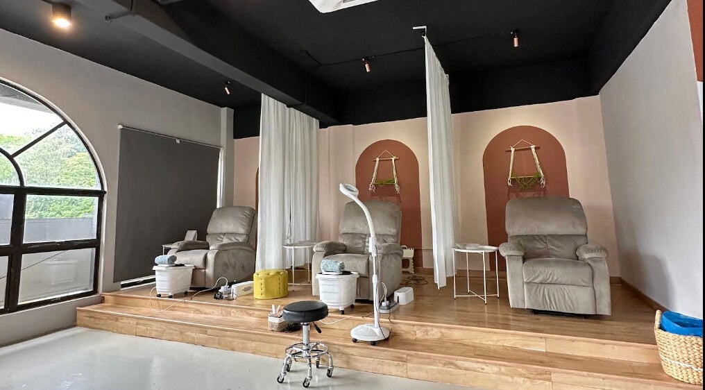 Relaxing spa chairs at Lash Out Loud (Nilai) in Nilai, Negeri Sembilan, MY, offering a serene beauty experience.