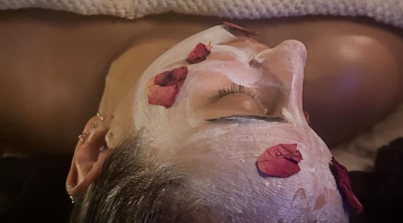 Relaxing facial with rose petals at The Signature Edit - Bedew Skin, Corby, England, GB.
