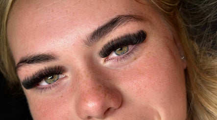 Lashes By Rosief image 2