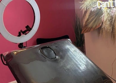 Chic setup at Eme Beauty Studios with pink walls, ring light, in Dudley, England, GB.