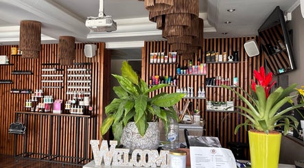 Curly Ginger Beauty Salon Limassol