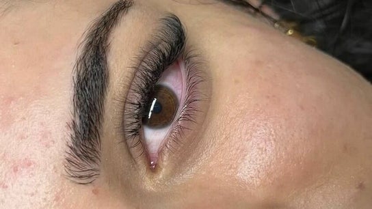 Rose's Fluttery Lashes